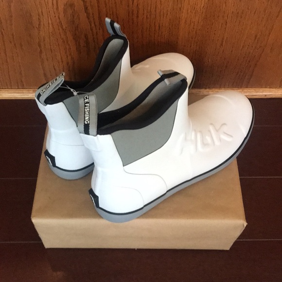 “NEW ARRIVALS” Brand-new HUK Rogue Wave boots, size 12, white big letters - Picture 3 of 7